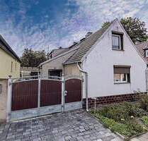 Immobilie mit Gestaltungsspielraum - Grundstück mit Hof, Nebengebäude und Garten ! - Lutherstadt Eisleben Osterhausen Immobilie mit Gestaltungsspielraum - Grundstück mit Hof, Nebengebäude und Garten ! - Lutherstadt Eisleben Osterhausen