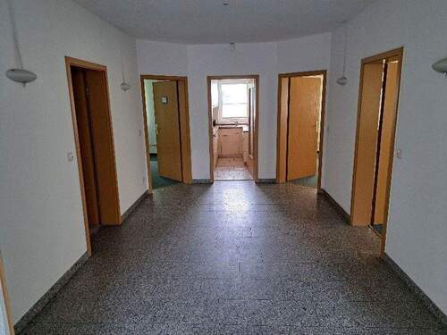 Flur Obergeschoss Neubau - 