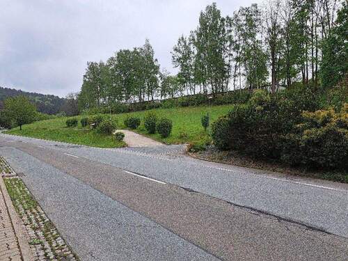 Parkplätze - Halle in Gornsdorf