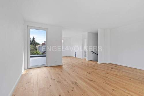 Wohn- / Essbereich mit Zugang zur Terrasse im Staffelgeschoss - KFW 55 (jetzt wieder förderfähig) Townhouse 3 Zimmer - Neubauwohnung mit moderner Ausstattung und Energieklasse A+