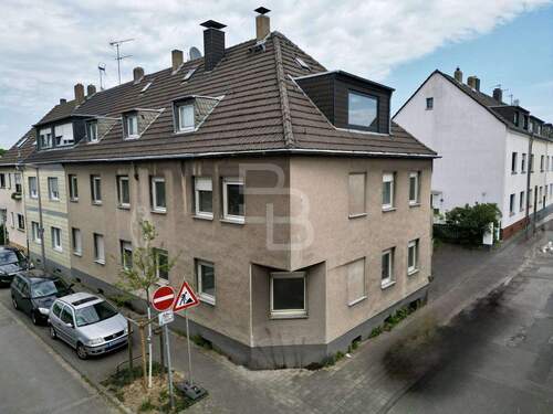 Straßenansicht - 1 Zimmer Mehrfamilienhaus, Wohnhaus zum Kaufen in Köln