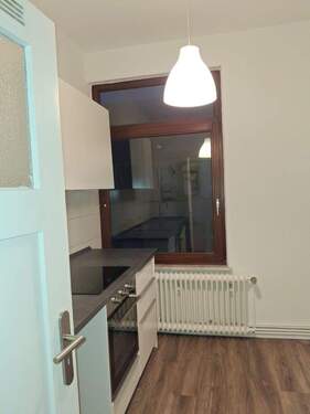 Wi 10 3.OG mi. 40m² (2).jpeg - Frisch renoviert... 2 ZKDB in der Wittekindstr.10 in Geestemünde zu vermieten mit EBK