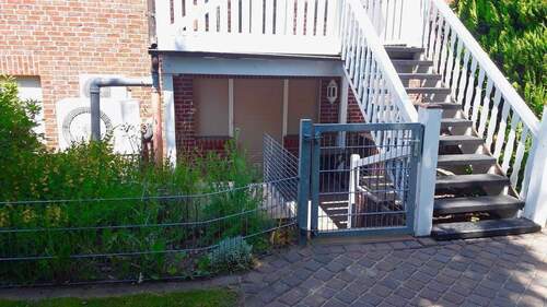 Eingang zum Einliegerbereich/Büro - Mehrfamilienhaus, Wohnhaus mit 290,00 m&sup2; in Gülzow zum Kaufen