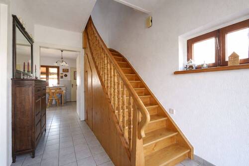 Flur EG - 3 Zimmer Einfamilienhaus in Bergheim