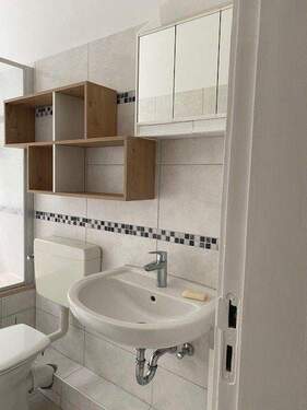 Bad 2.jpg - 3 Zimmer Etagenwohnung in Flensburg