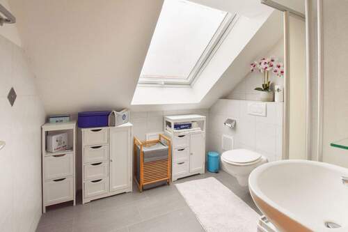 Bad DG - Doppelhaushälfte mit 136,60 m&sup2; in Erding zum Kaufen