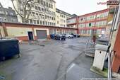 Innenhof-Parkplatz - 