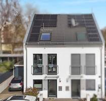 Moderne Doppelhaushälfte mit Terrasse und Familiencharme in Solingen, inkl. bestehendes KfW-Darlehen