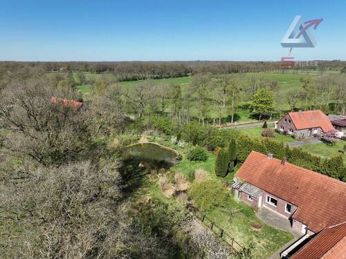 tolle Umgebung für Pferdehalter - Mehrfamilienhaus, Wohnhaus mit 82,00 m&sup2; in Wittmund zum Kaufen