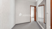 Flur1 - 