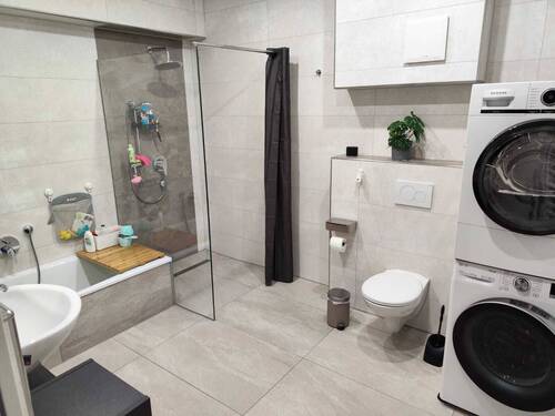 Badezimmer 1 - 