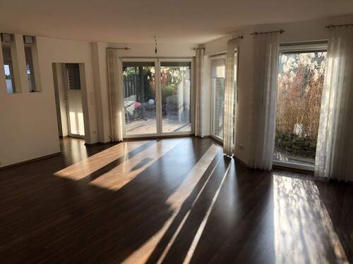 Wohnzimmer - Einfamilienhaus mit 211,00 m&sup2; in Rheine zum Kaufen