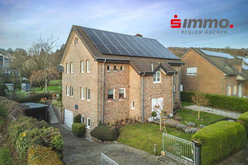 Titelbild - 8 Zimmer Einfamilienhaus zum Kaufen in Aachen