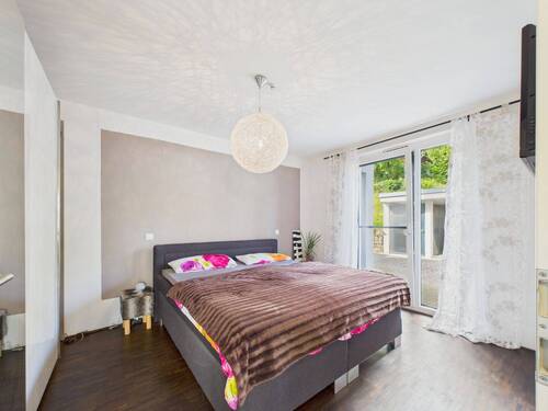 Schlafzimmer - 4 Zimmer Etagenwohnung in Nürtingen