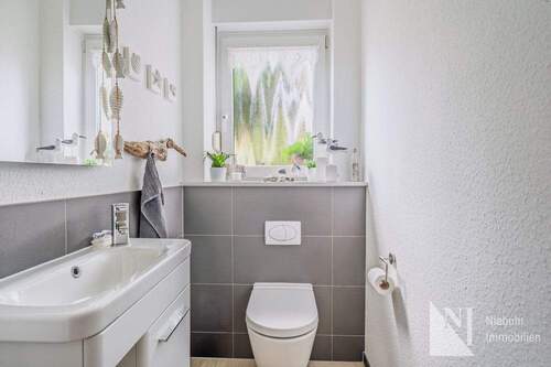 Modernisiertes Gäste-WC - 