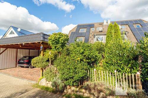 Blick von d. Zufahrt - 