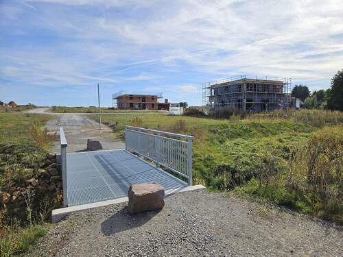 Geh- und Radwegbrücke - 