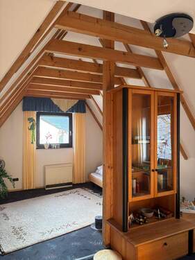 Kinderzimmer/Arbeitszimmer im Obergeschoss - 