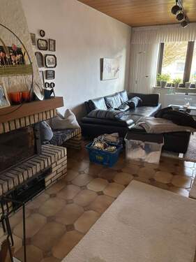 Wohnraum mit Kamin - 