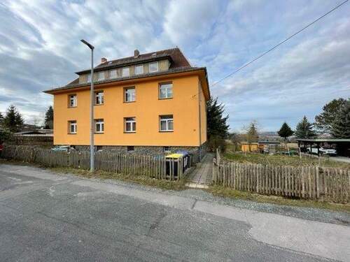 Hausansicht - Sanierte, moderne und teilmöblierte 2 Raum Wohnung mit Einbauküche und Tageslichtbad in super Lage von Chemnitz - Reichenhain