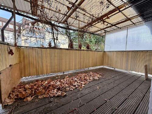 Obergeschoss: Überdachter Balkon - 