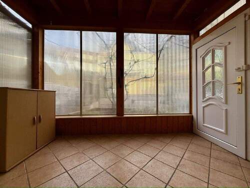 Windfang / Eingangsbereich - 6 Zimmer Einfamilienhaus in Menden