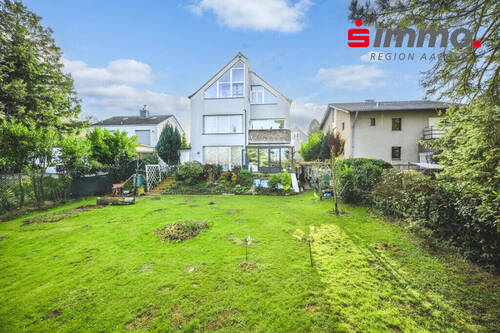 Titelbild - 5 Zimmer Mehrfamilienhaus, Wohnhaus zum Kaufen in Aachen