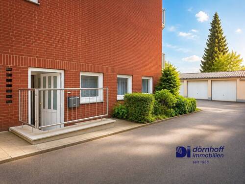 Eingang - Minibüro für Ihren Berufsstart - 250,00&nbsp;EUR Kaltmiete, ca.&nbsp; 37,00&nbsp;m&sup2;&nbsp;Wohnfl&auml;che