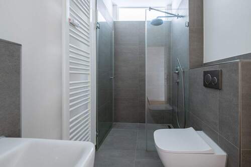 Best_Place_Markelstrasse_39_39A_WE20_Bad-9 - 