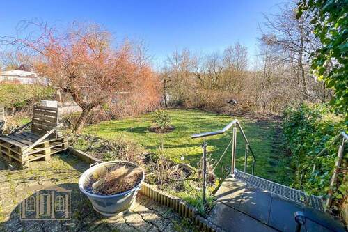 Rückseitige Terrasse - 