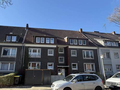 Vorderansicht - Solides Investment im Ruhrgebiet - Modernisiertes Mehrfamilienhaus mit sechs Einheiten