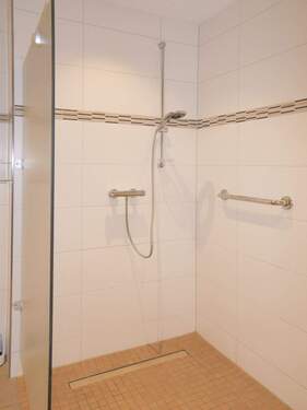 Behindertengerechtes Badezimmer - 
