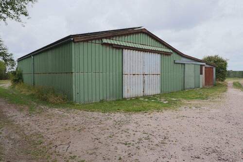 Maschinenhalle/Schafstall - 