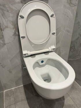 WC mit Bidetfunktion - 