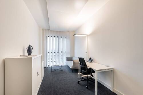 Regus Kiel City 5023 Kiel Germany Small Office.jpg - Büro zur Miete in Leverkusen