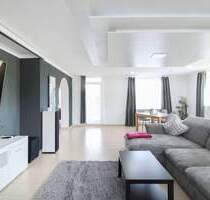 Saniertes Einfamilienhaus mit einer unverbaubaren Aussicht - Marienfels