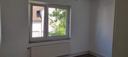 Kinderzimmer / Büro - Etagenwohnung mit 64,00 m&sup2; in Lage zur Miete