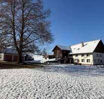 Liebhaberstück: Bauernhof in Alleinlage von Argenbühl mit viel Potenzial