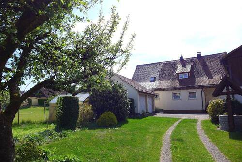 Gemütliches Haus mit viel Platz - 