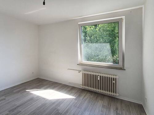 Schlafzimmer - Musterfoto - Etagenwohnung mit 66,70 m² in Werdohl zur Miete