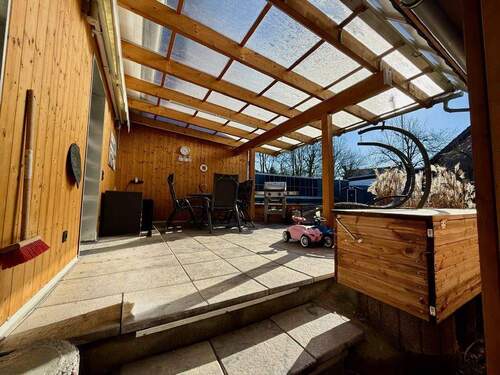 Überdachte Terrasse - 