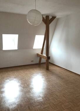 Wohnraum - Etagenwohnung mit 69,50 m&sup2; in Görlitz zur Miete