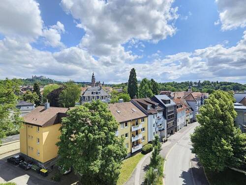 Traumhafter Blick vom Balkon - 3 Zimmer Etagenwohnung in Coburg