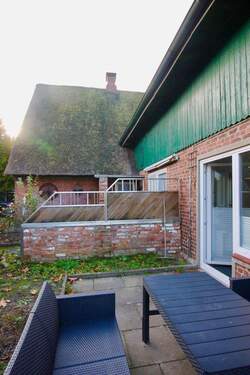 Terrasse Wohnung 2 - Mehrfamilienhaus, Wohnhaus mit 360,00 m² in Quickborn zum Kaufen