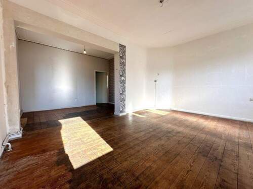 Wohn-/ Esszimmer Erdgeschoss - 