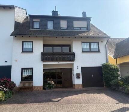 Ansicht - 5 Zimmer Mehrfamilienhaus, Wohnhaus zum Kaufen in Pünderich