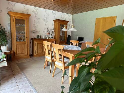 Essraum - Mehrfamilienhaus, Wohnhaus mit 140,00 m² in Pünderich zum Kaufen