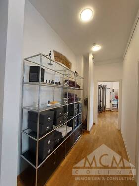 Flur - Gewerbeobjekt (Büro, Produktion, Verkauf) in Frankfurt zum Kaufen