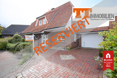 Außenansicht - TT bietet an: Wohnen im Grünen - Charmantes Einfamilienhaus mit großem Grundstück im beliebten Pädagogenviertel von Wilhelmshaven!