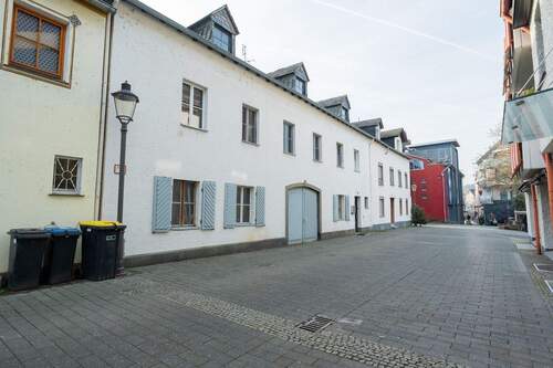 Aussenansicht - 2 Zimmer Mehrfamilienhaus, Wohnhaus zum Kaufen in Andernach